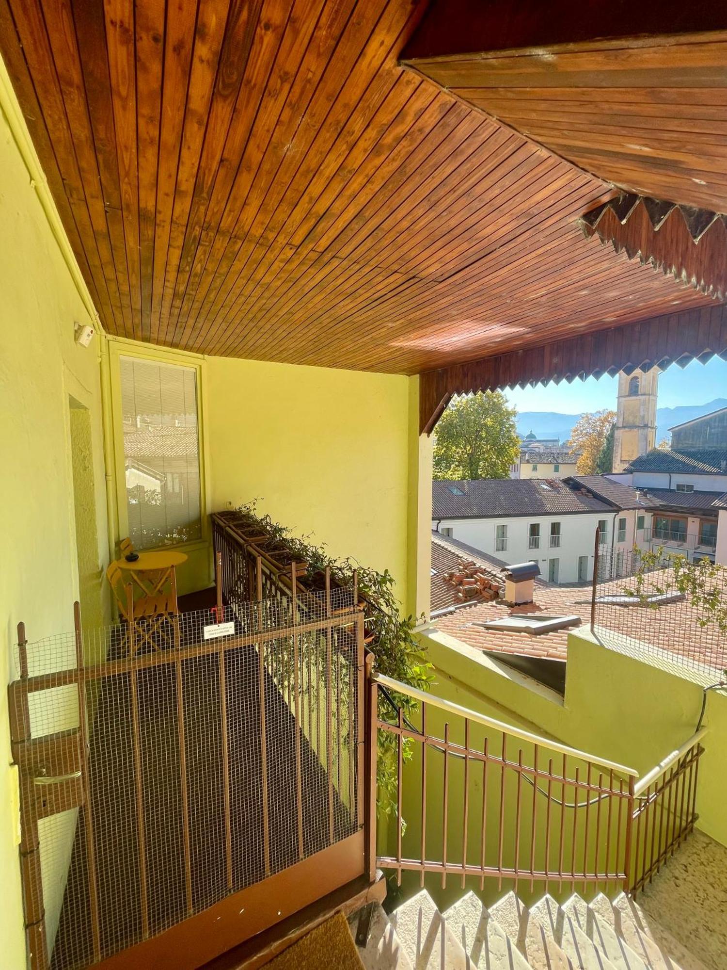 Appartamento Sui Tetti Del Centro Storico Rovereto  Extérieur photo